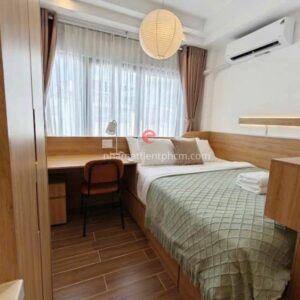Bên trong căn phòng được thiết kế đầy đủ nội thất phù hợp làm căn hộ dịch vụ, cho thuê