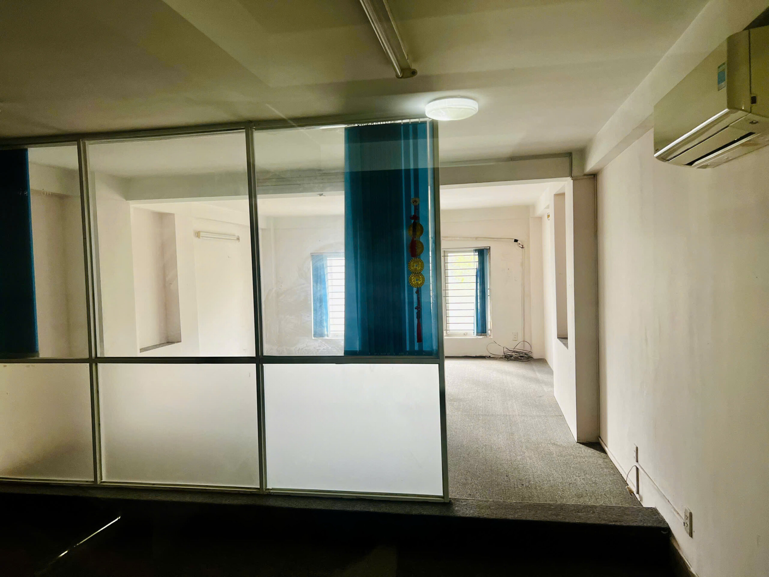 Bán tòa nhà văn phòng mặt tiền 17 Bạch Đằng, Phường 2, Quận Tân Bình - Ảnh 2