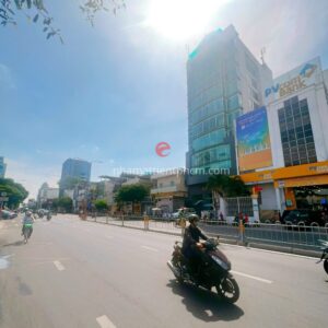 Bán toàn nhà mặt tiền Phan Đăng Lưu, Phường 7, Quận Phú Nhuận